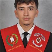 Estudiante de derecho con ganas de enseñar su conocimiento a niños de primaria, soy un chico empatico, creativo y puntual